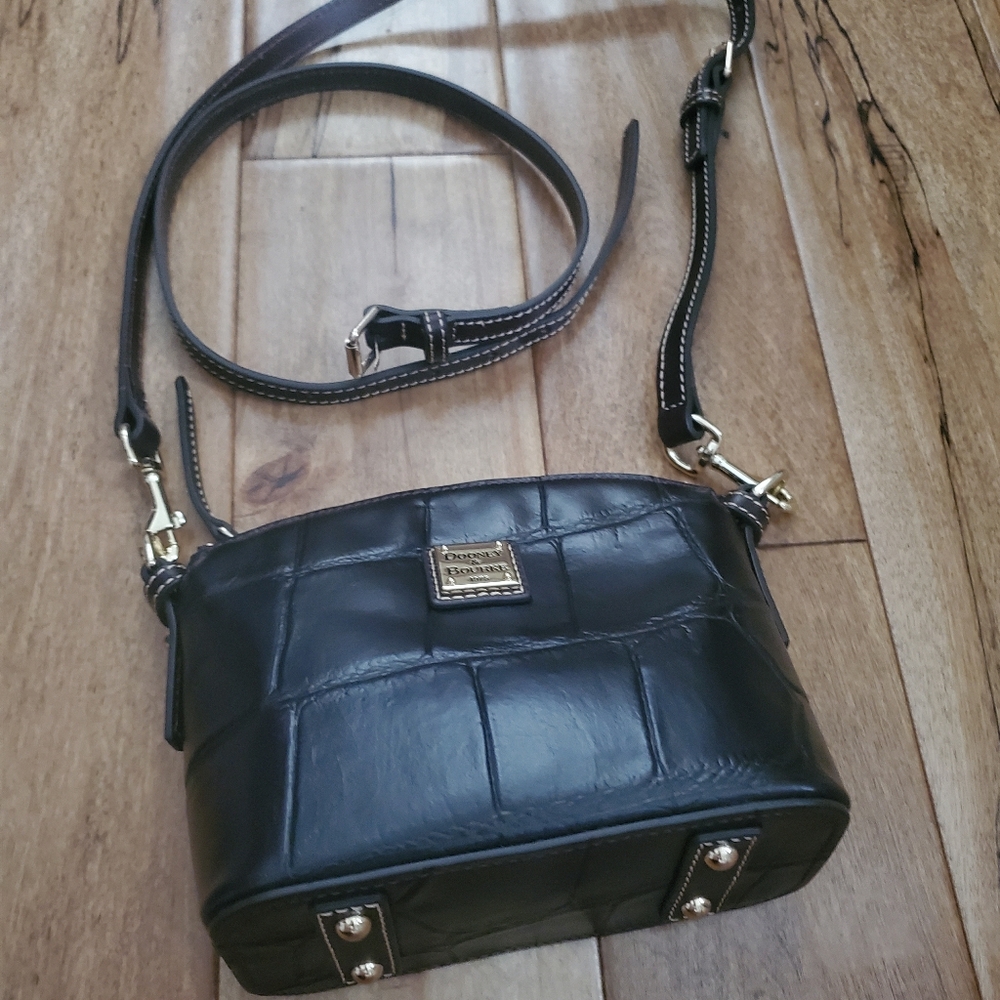 DOONEY&BOURKE MINI DOMED DARK BROWN CROOSBODY BAG WOMENS